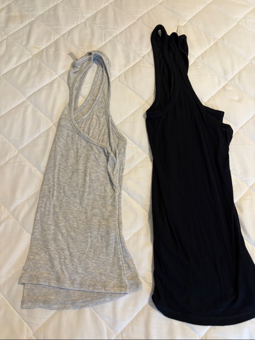 Fabletics Women's Tank Tops - Black & Light Gray